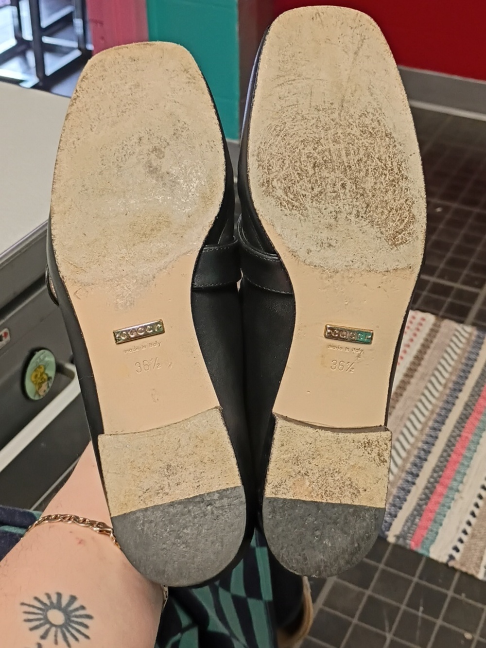 Gucci Black Leather Loafers with Gold GG Bit - Picture 7 of 8